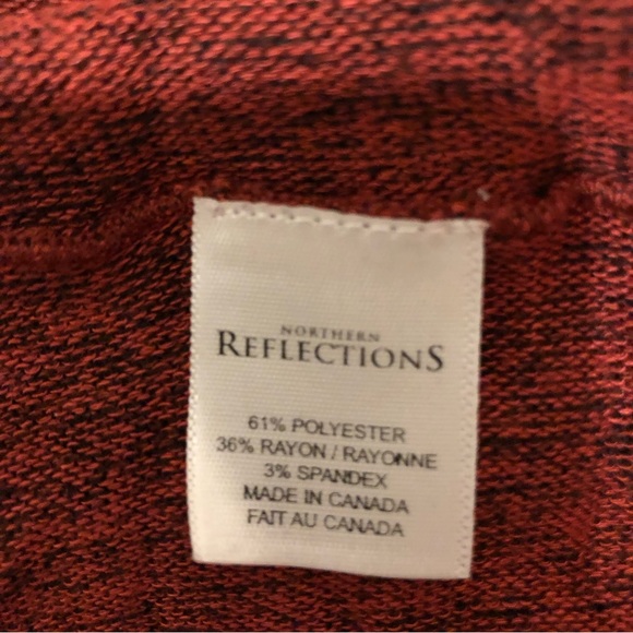 3/$20 Northern Reflections Infinity Scarf - Picture 4 of 5